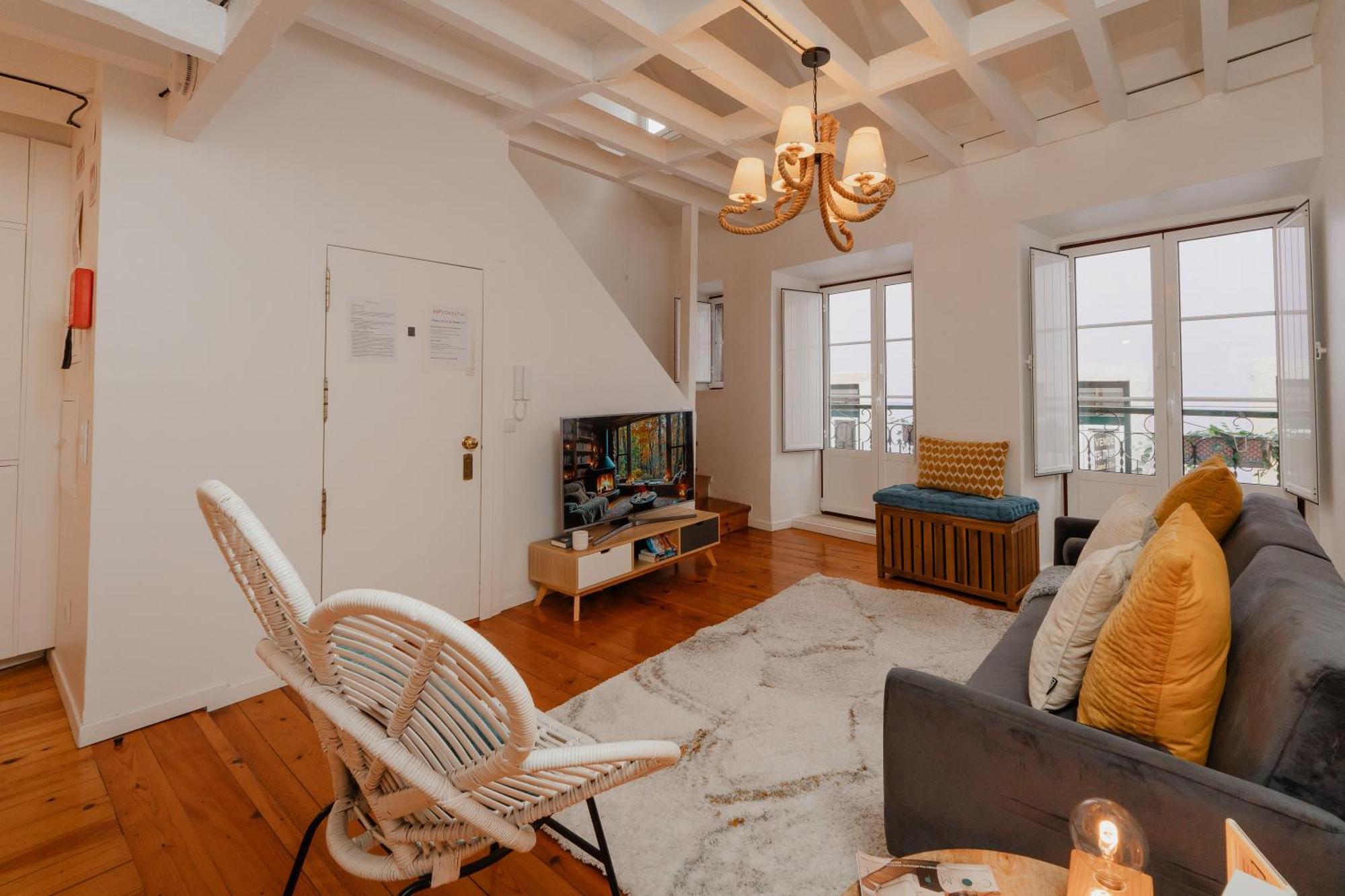 Apartmán Stylish Getaway In A Mezzanine Flat By The Castle Lisboa Exteriér fotografie