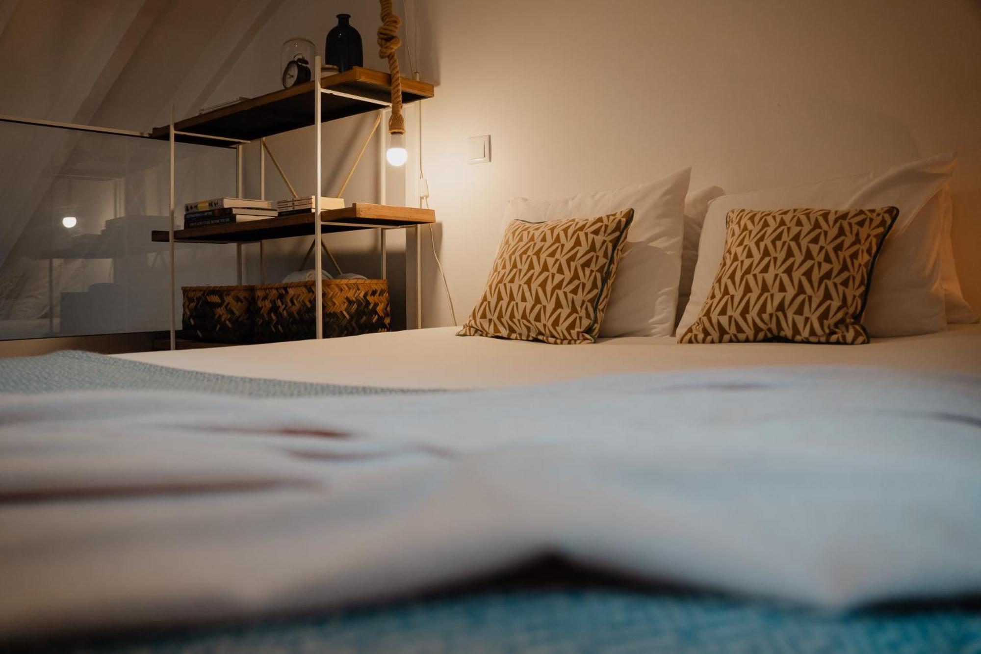 Apartmán Stylish Getaway In A Mezzanine Flat By The Castle Lisboa Exteriér fotografie