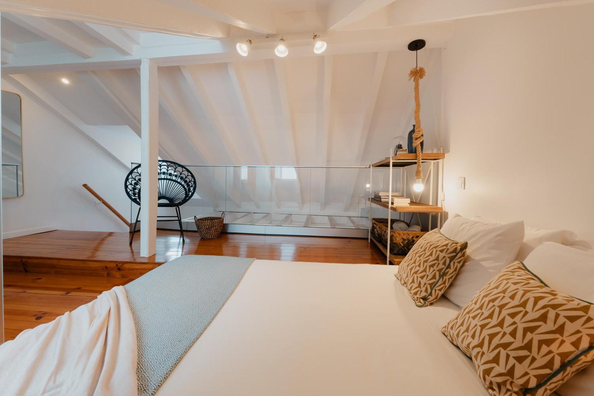 Apartmán Stylish Getaway In A Mezzanine Flat By The Castle Lisboa Exteriér fotografie