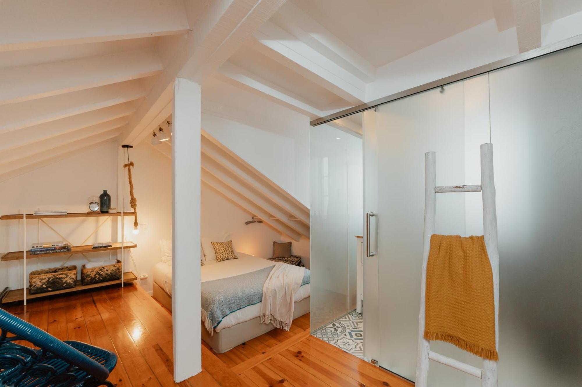 Apartmán Stylish Getaway In A Mezzanine Flat By The Castle Lisboa Exteriér fotografie
