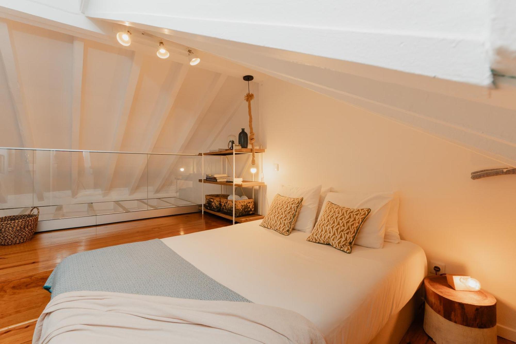 Apartmán Stylish Getaway In A Mezzanine Flat By The Castle Lisboa Exteriér fotografie